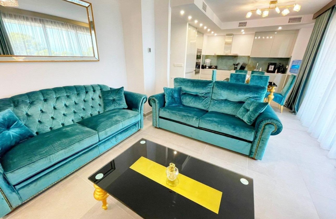 Resale - Apartment / flat -
Villajoyosa - Villajoyosa Centro