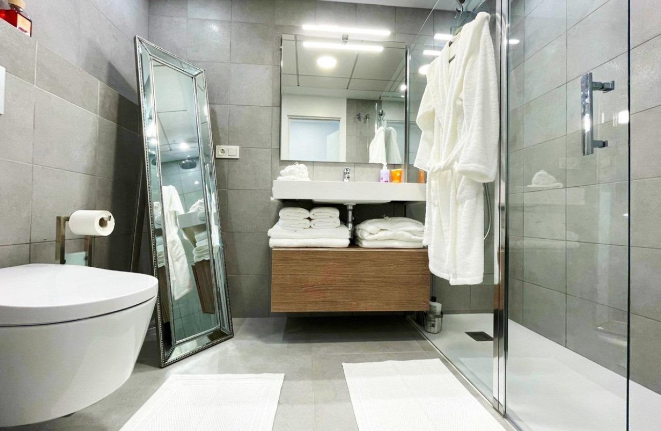 Resale - Apartment / flat -
Villajoyosa - Villajoyosa Centro