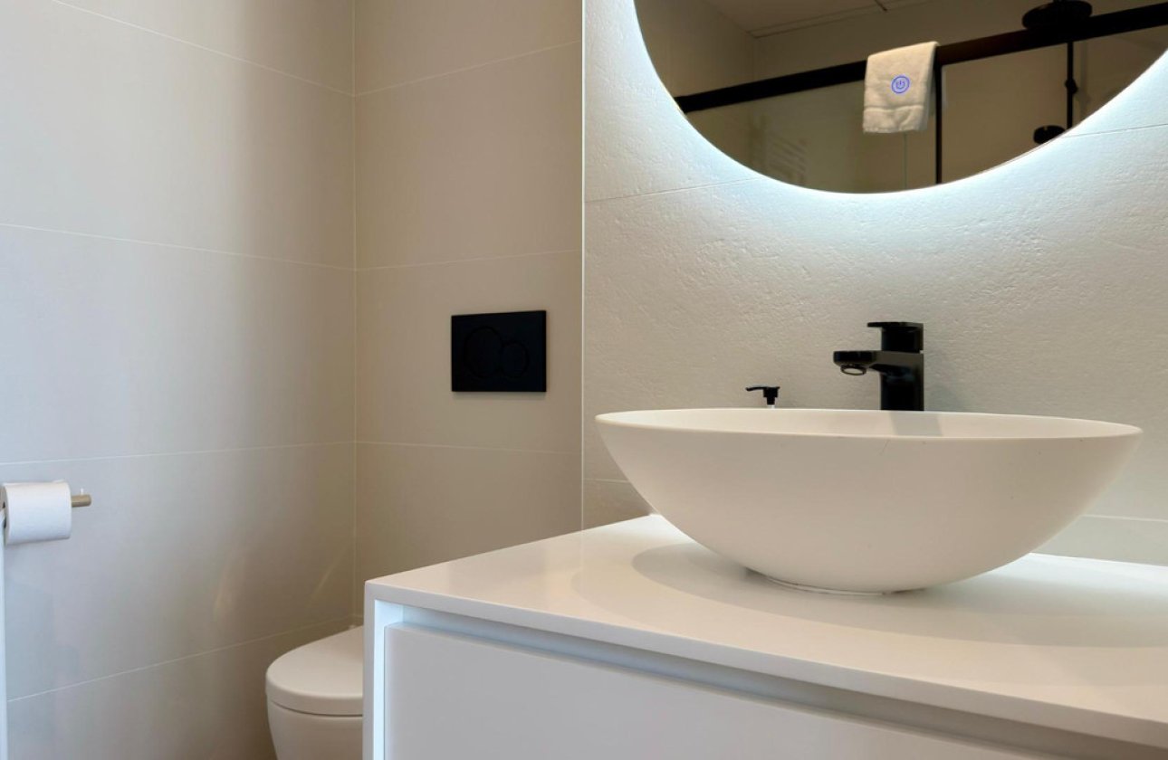 Resale - Apartment / flat -
Villajoyosa - Villajoyosa Centro