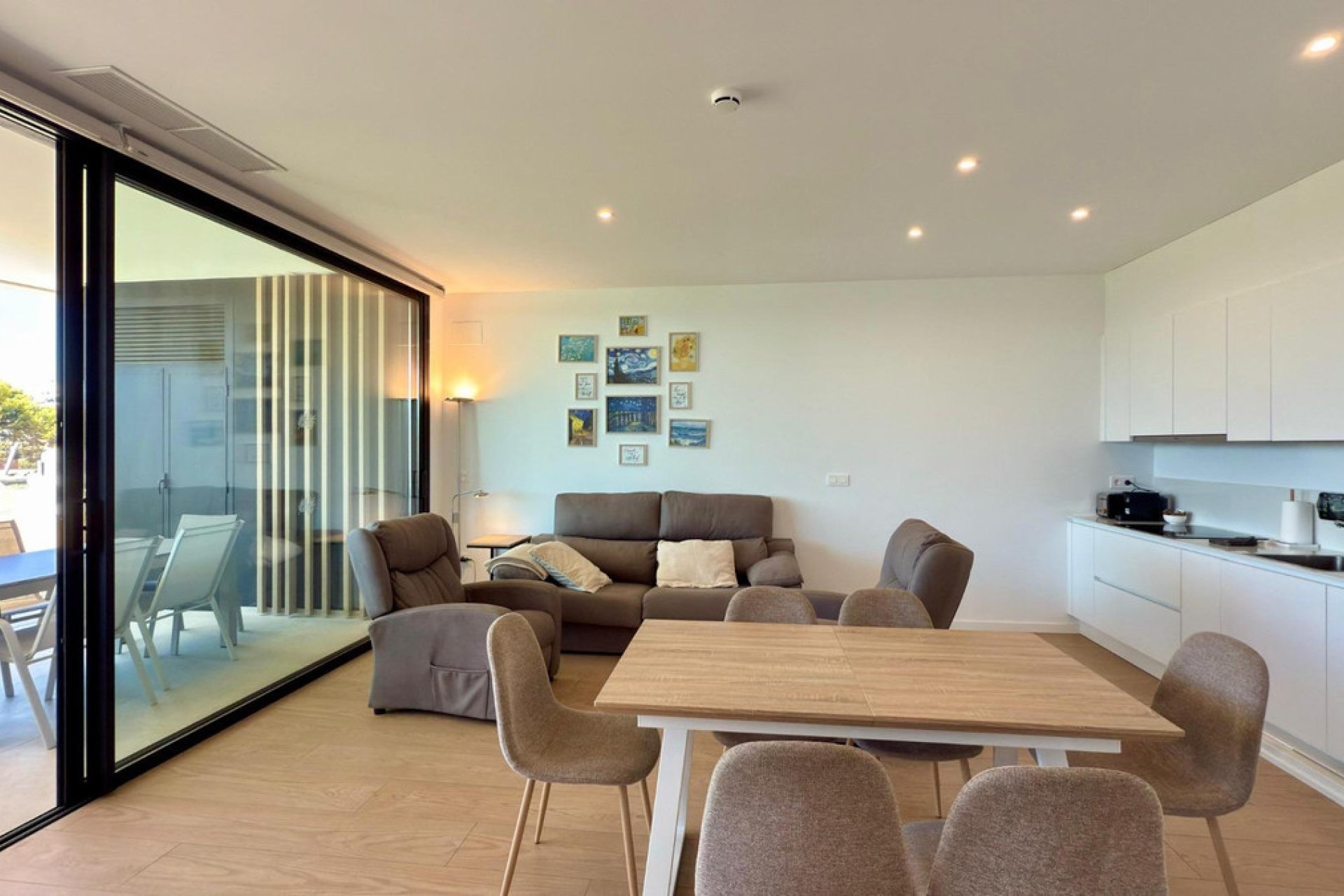 Resale - Apartment / flat -
Villajoyosa - Villajoyosa Centro