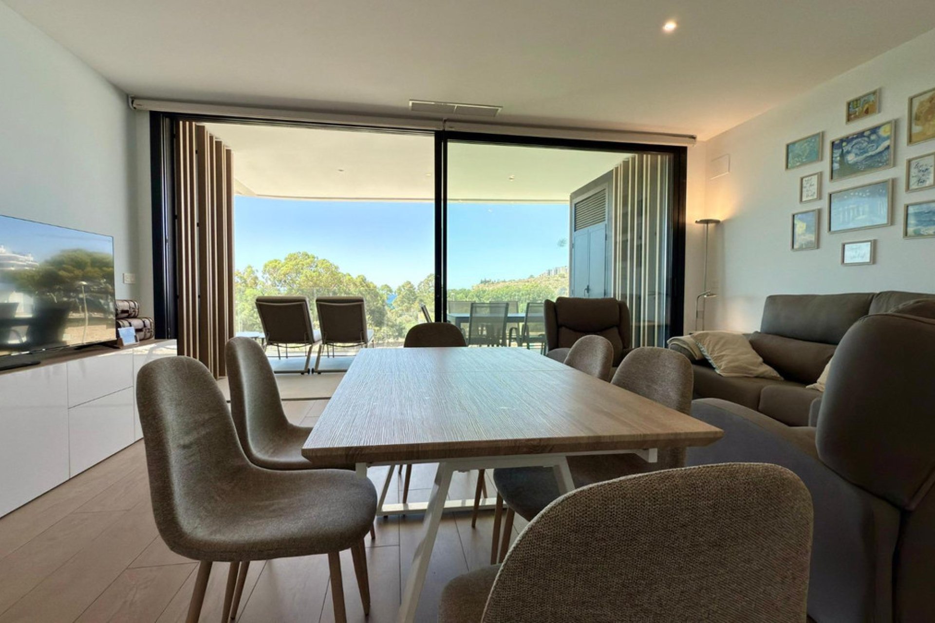 Resale - Apartment / flat -
Villajoyosa - Villajoyosa Centro