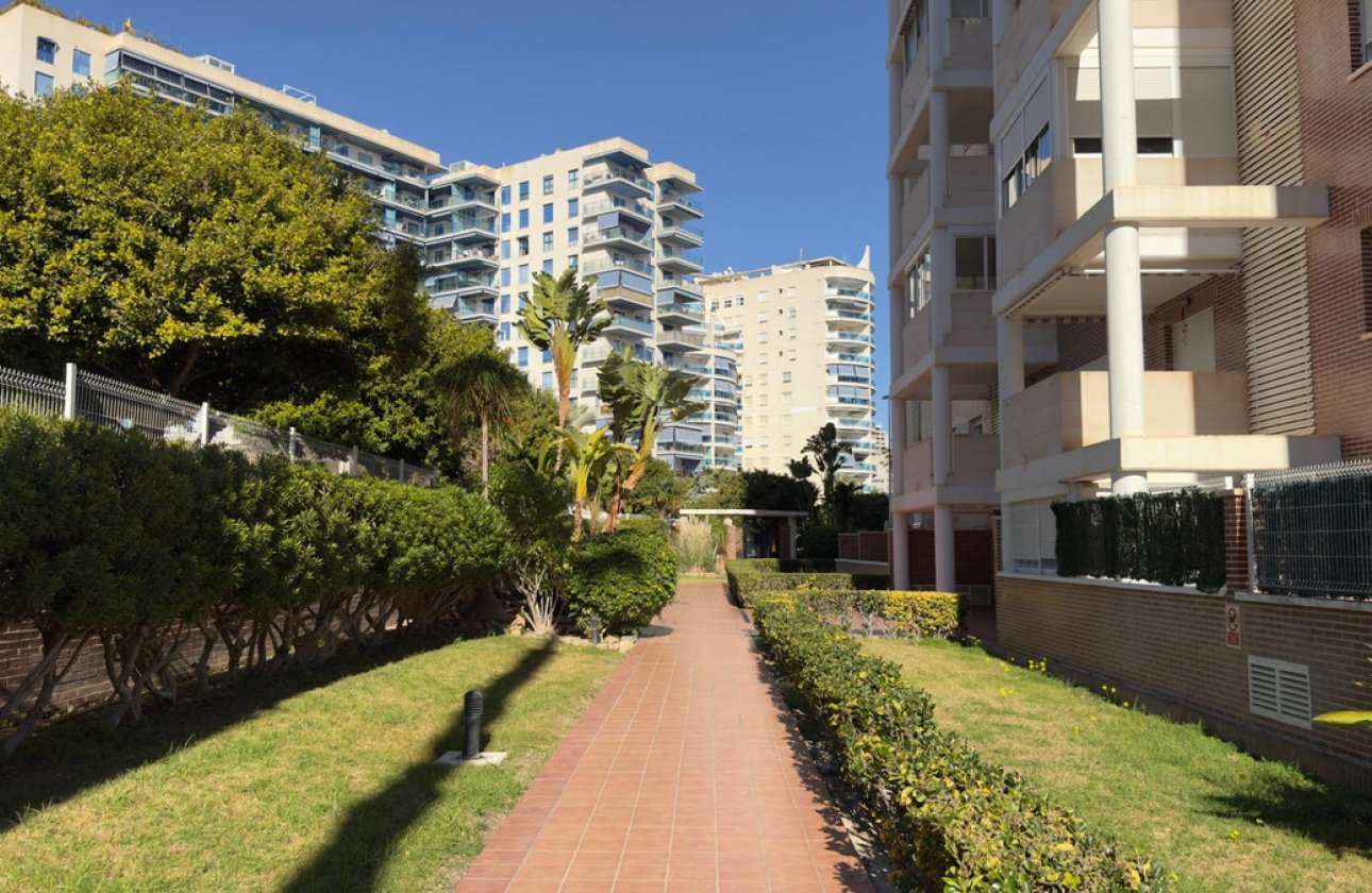 Resale - Apartment / flat -
Villajoyosa - Villajoyosa Centro