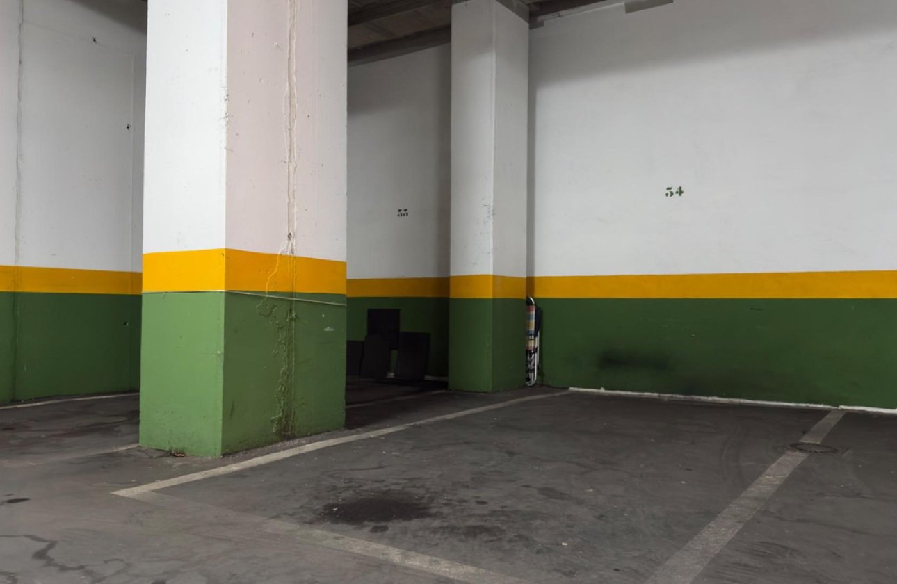 Resale - Apartment / flat -
Villajoyosa - Villajoyosa Centro