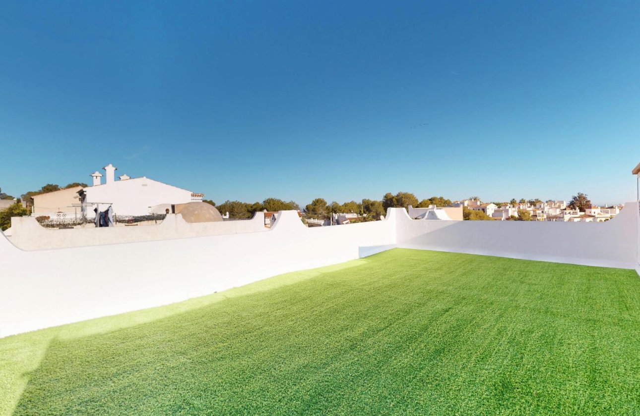 Resale - Bungalow -
Orihuela Costa - Blue Lagoon