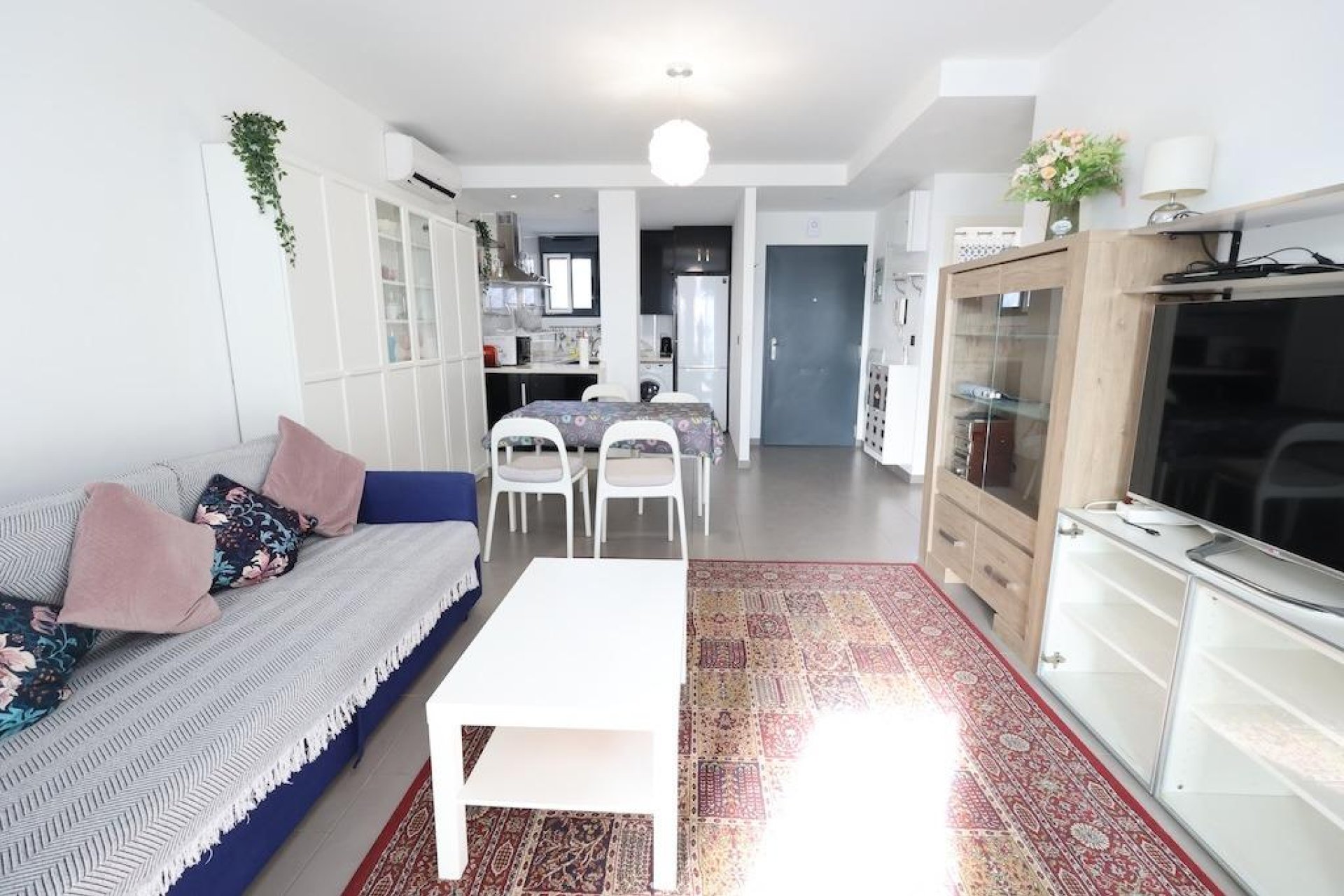 Resale - Bungalow -
Orihuela Costa - La Zenia