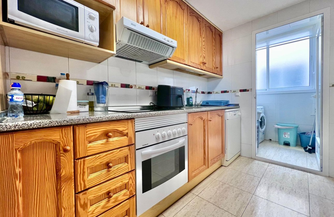 Resale - Bungalow -
Pilar de la Horadada - RioMar