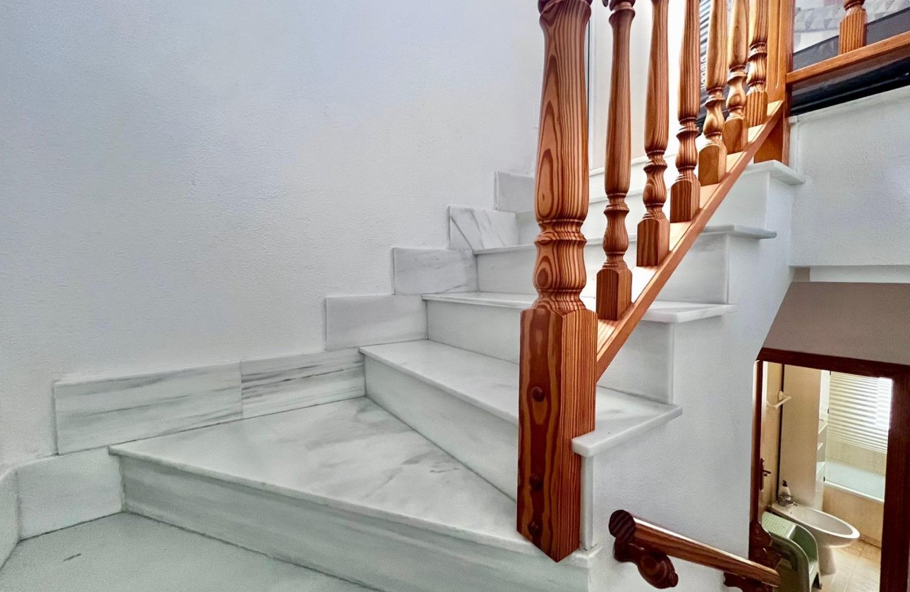 Resale - Bungalow -
Pilar de la Horadada - RioMar