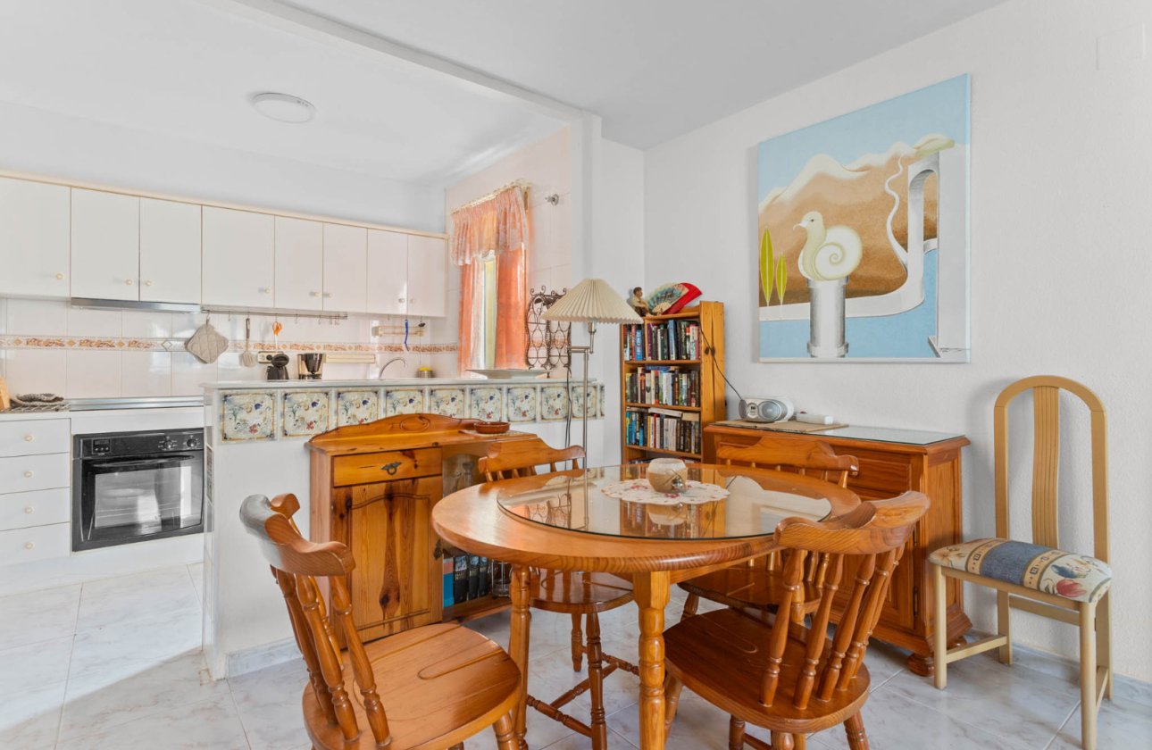 Resale - Bungalow -
Torrevieja - El chaparral