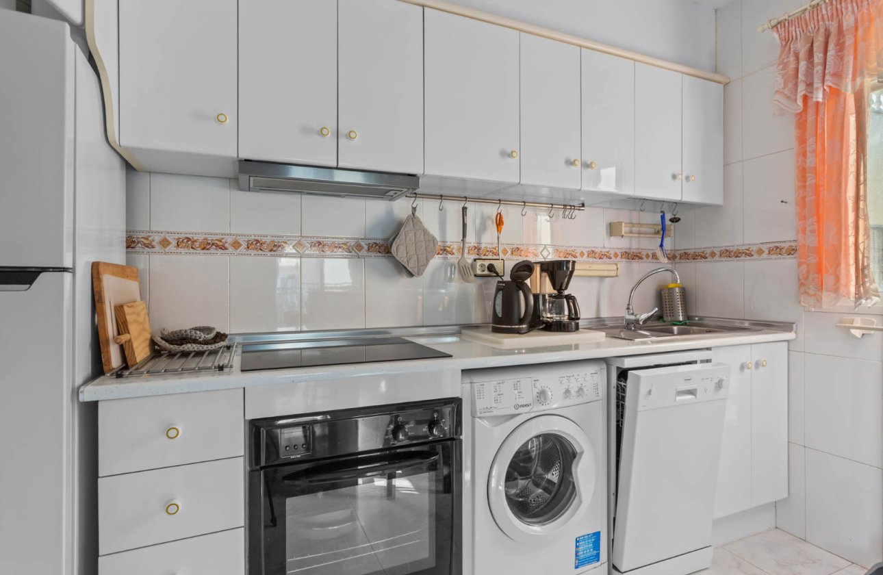 Resale - Bungalow -
Torrevieja - El chaparral