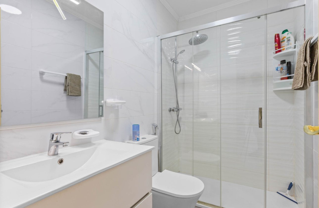 Resale - Bungalow -
Torrevieja - El chaparral