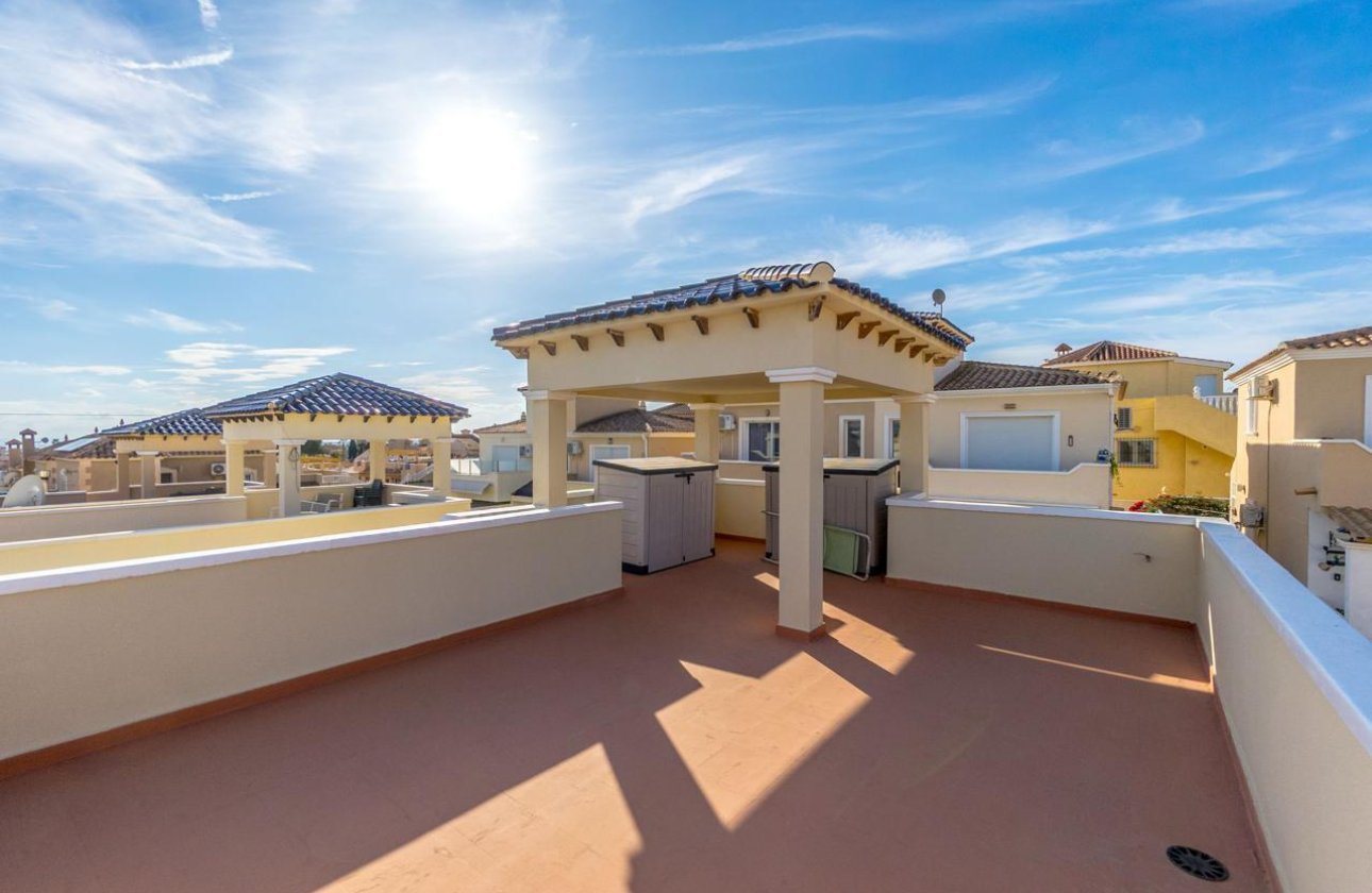 Resale - Casa -
Orihuela Costa - Las Filipinas