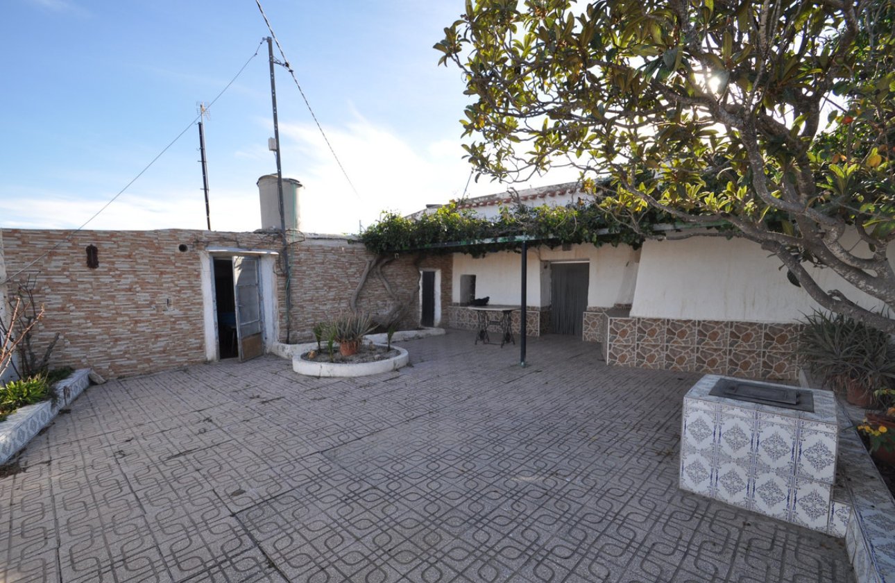 Resale - Cave house -
Pinoso - Pinoso Centro