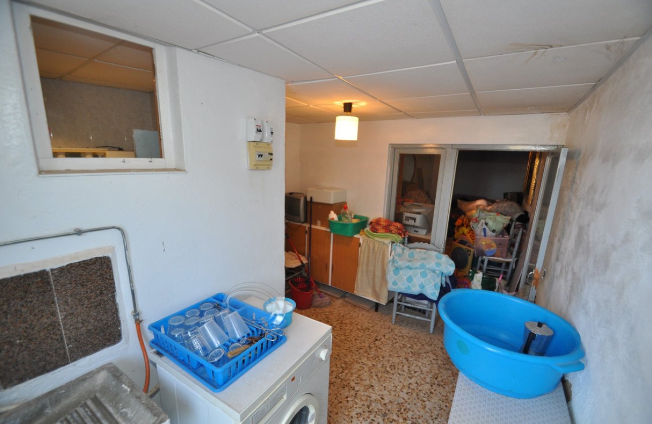 Resale - Cave house -
Pinoso - Pinoso Centro