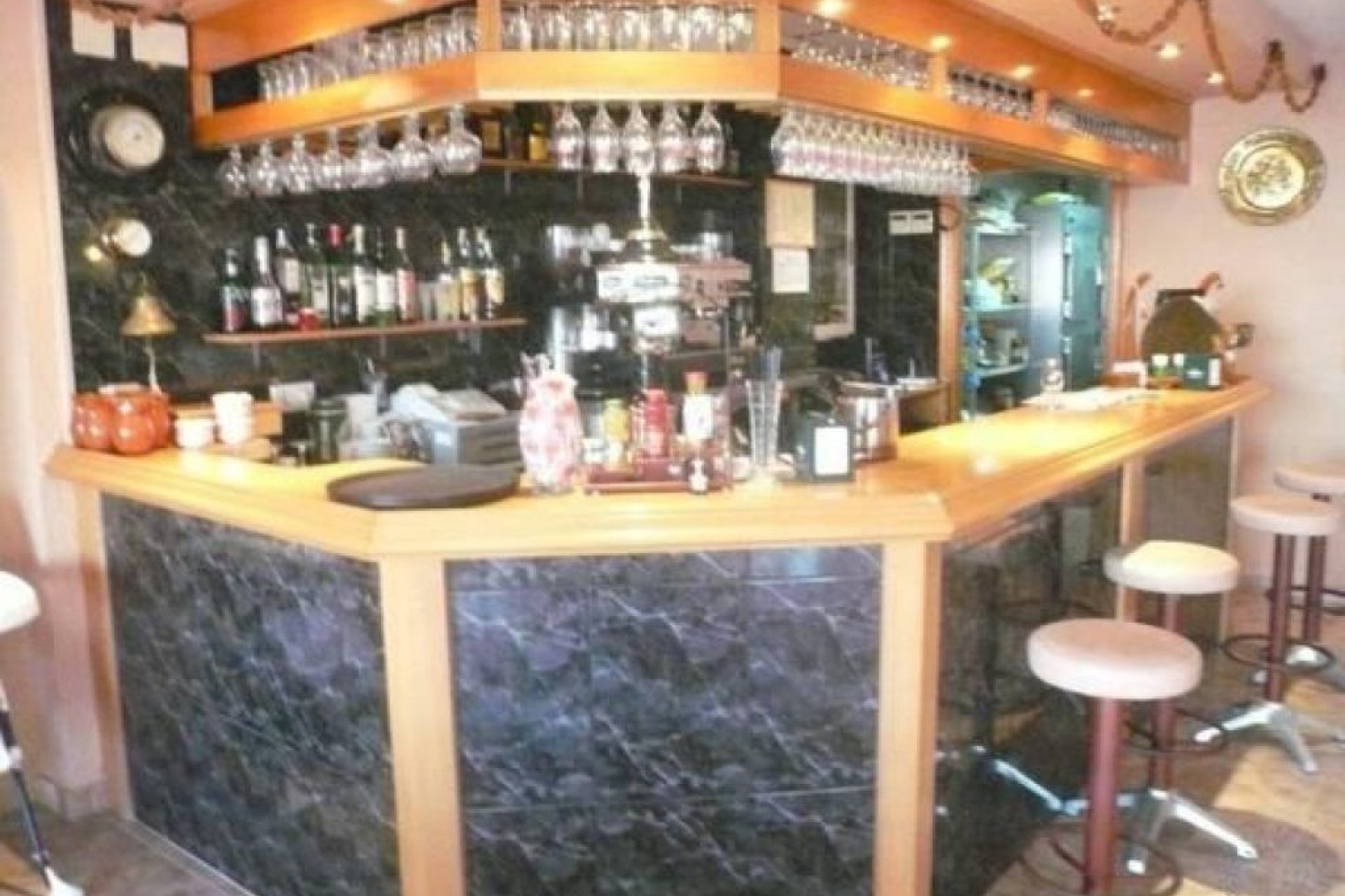 Resale - Commercial Premises -
Torrevieja - Acequion