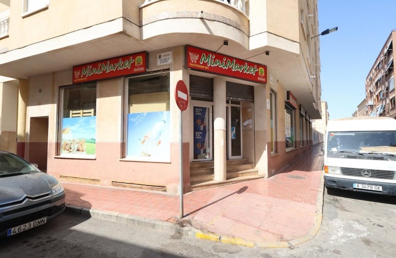 Resale - Commercial Premises -
Torrevieja - Estacion de autobuses