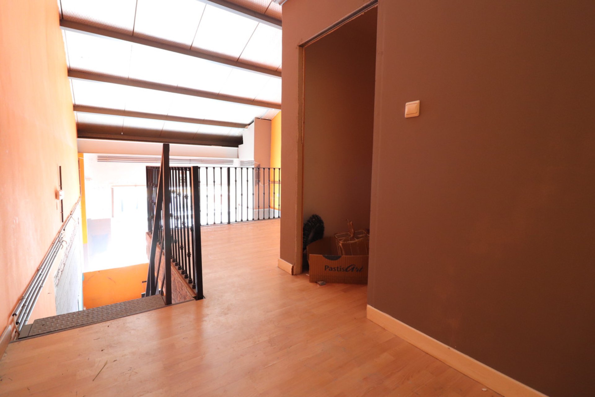 Resale - Commercial property -
Algorfa - Algorfa Centro