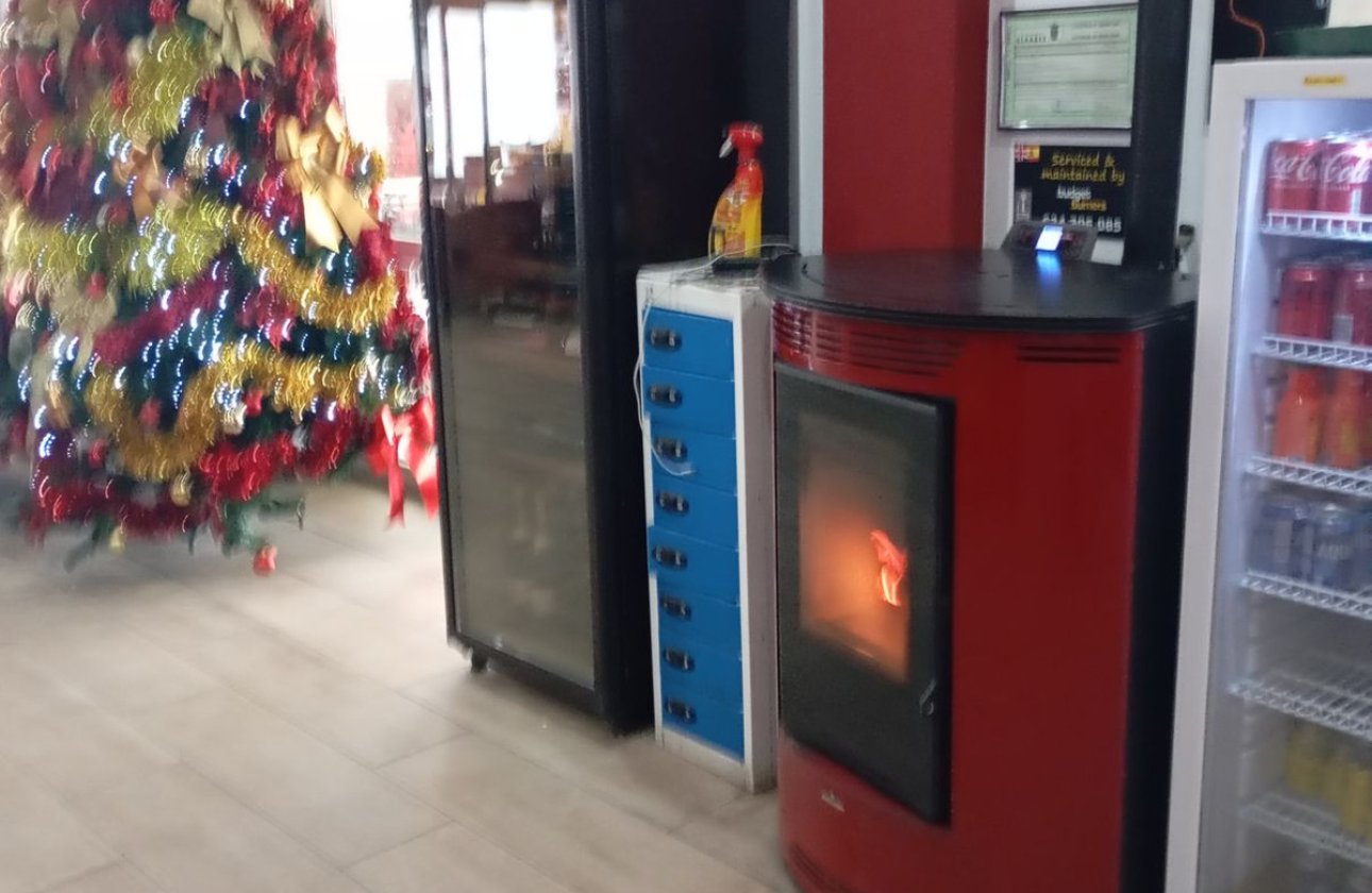 Resale - Commercial property -
Algorfa - Algorfa Centro