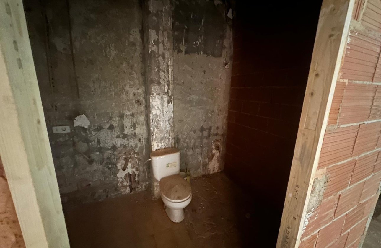 Resale - Commercial property -
Alicante - Alicante Centro