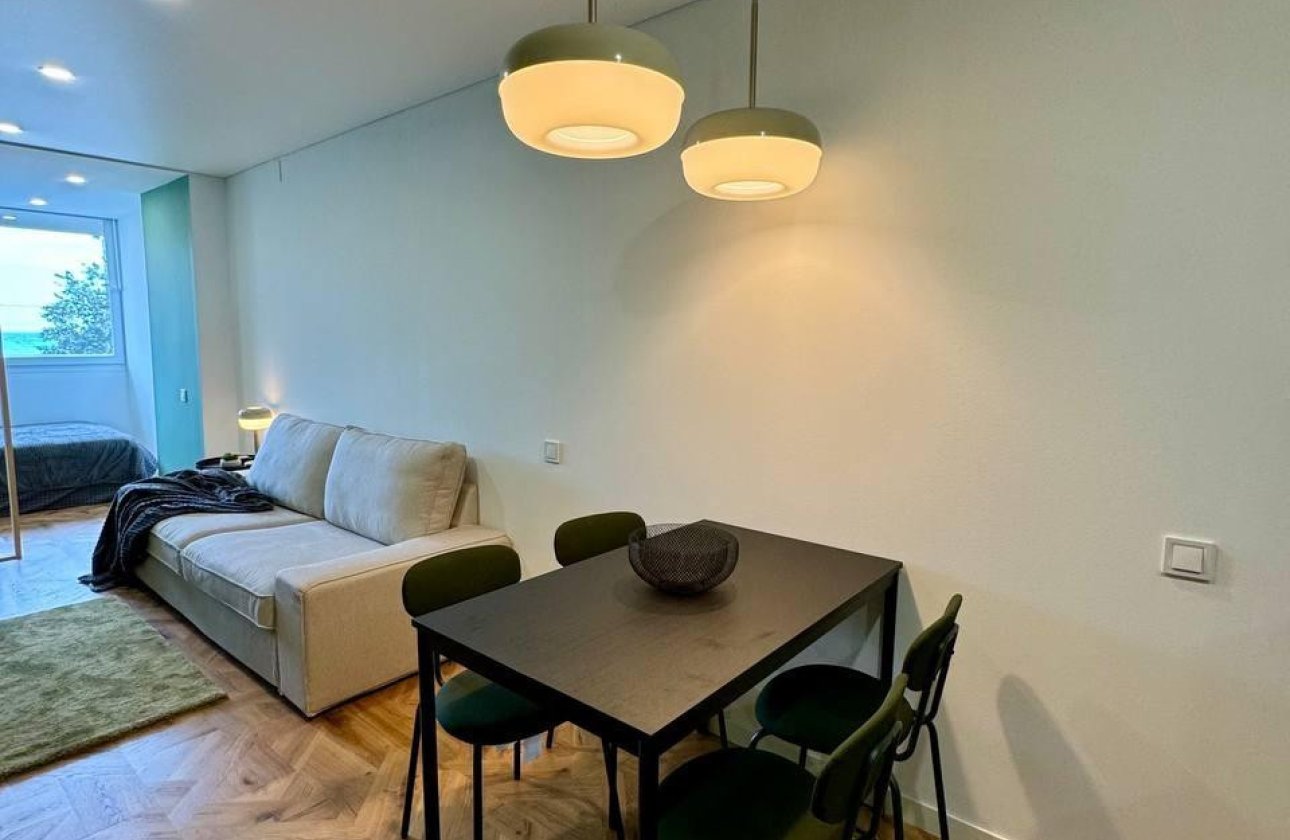 Resale - Commercial property -
Alicante - Alicante Centro