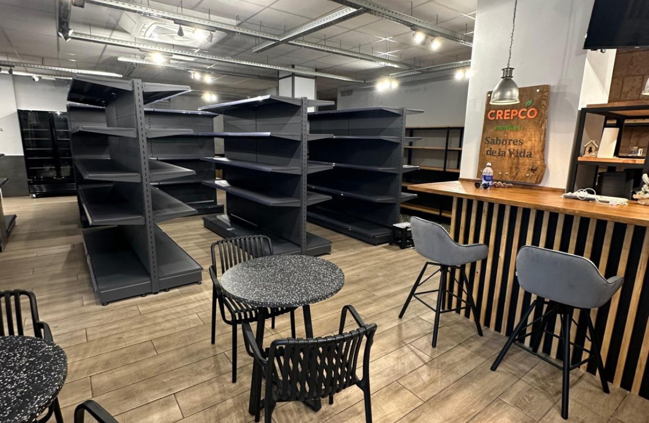 Resale - Commercial property -
Alicante - Alicante Centro