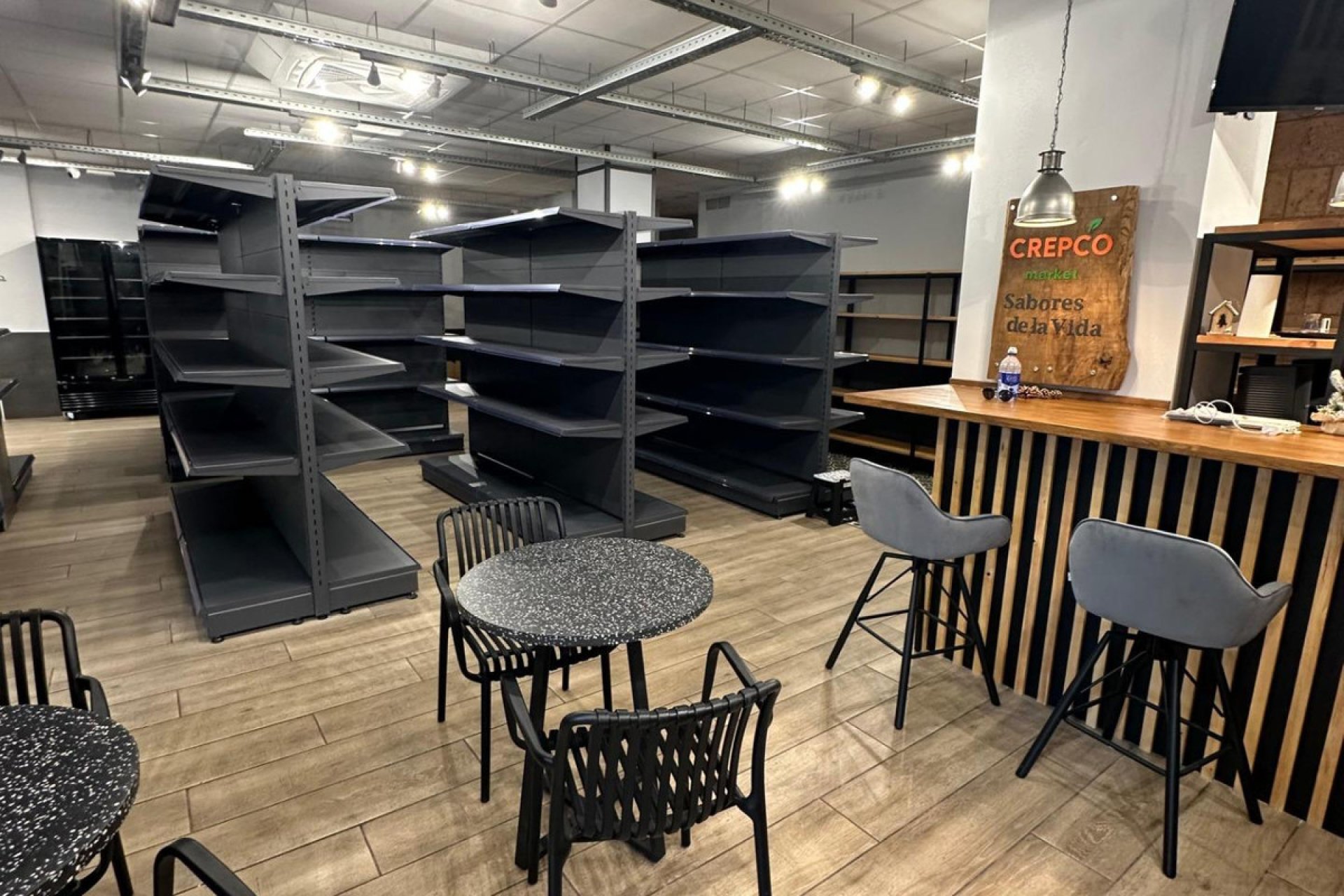 Resale - Commercial property -
Alicante - Alicante Centro