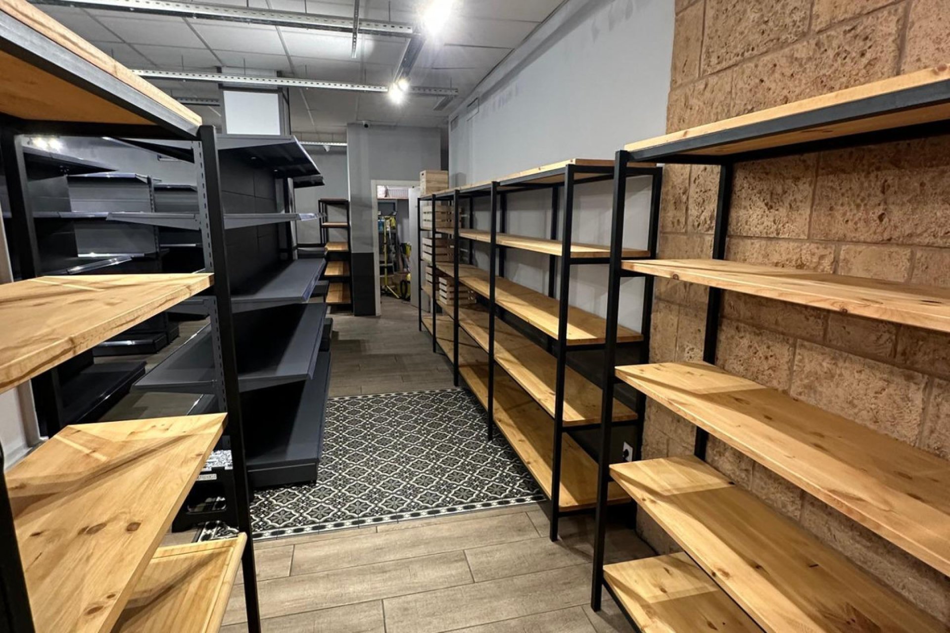 Resale - Commercial property -
Alicante - Alicante Centro