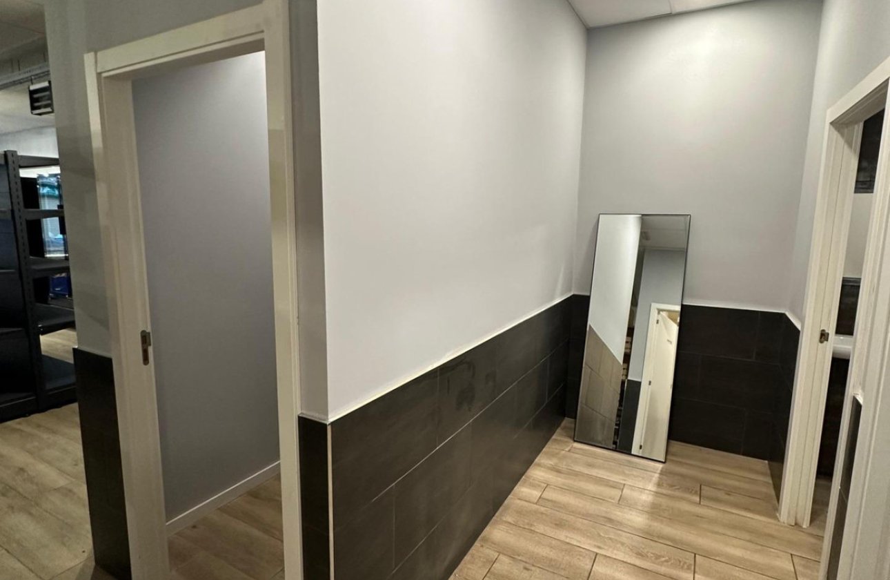 Resale - Commercial property -
Alicante - Alicante Centro