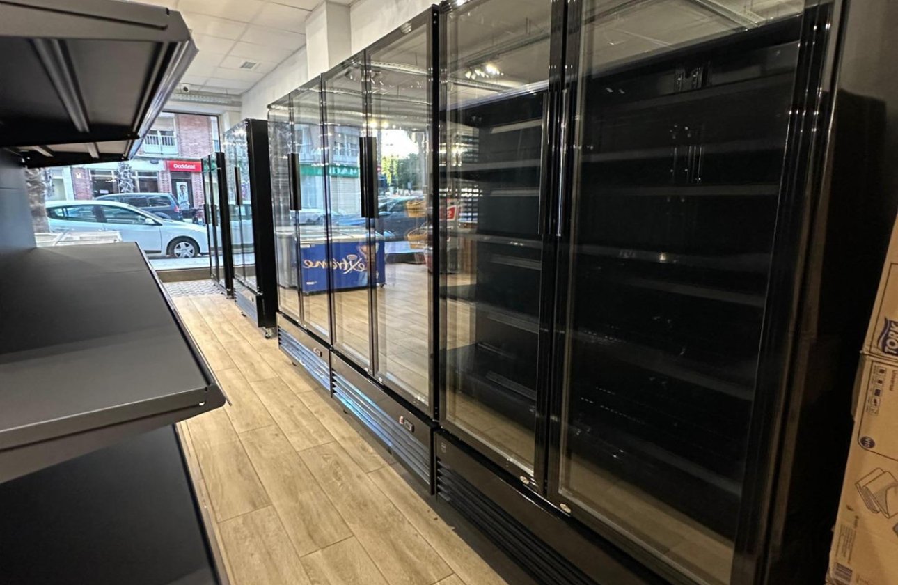 Resale - Commercial property -
Alicante - Alicante Centro