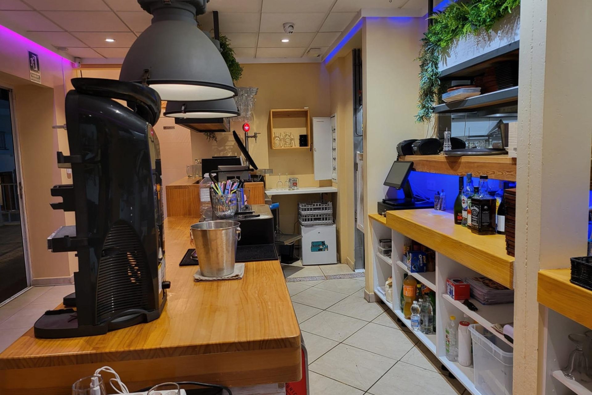 Resale - Commercial property -
Calpe - Calpe Centro