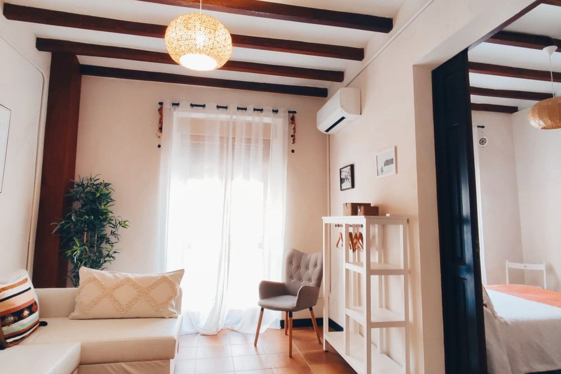 Resale - Commercial property -
Jávea - Xàbia - Jávea - Xàbia Centro