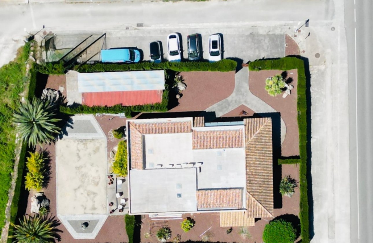 Resale - Commercial property -
Jávea - Xàbia - Jávea - Xàbia Centro