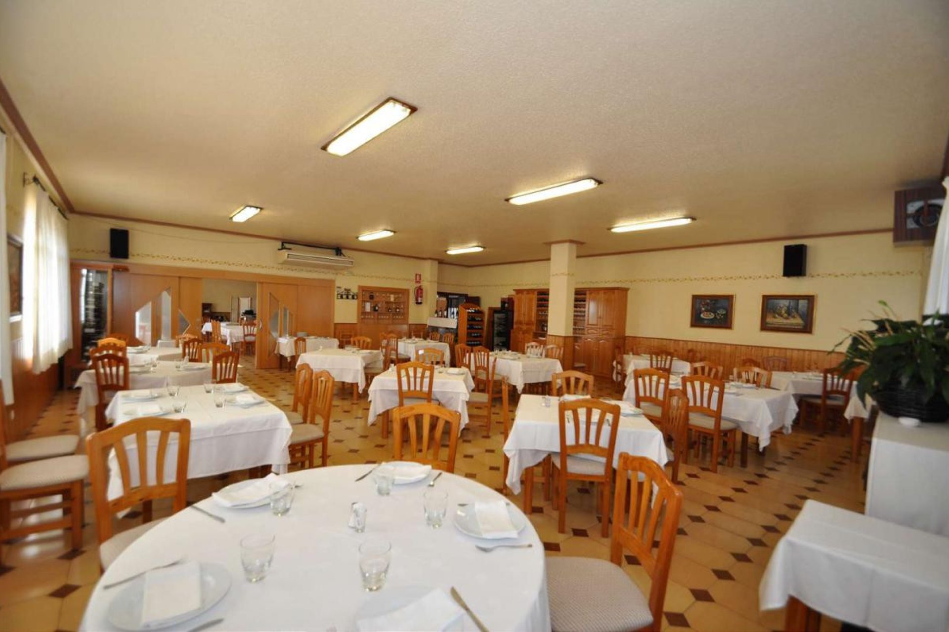 Resale - Commercial property -
Monóvar - Monòver - Monóvar - Monòver Centro