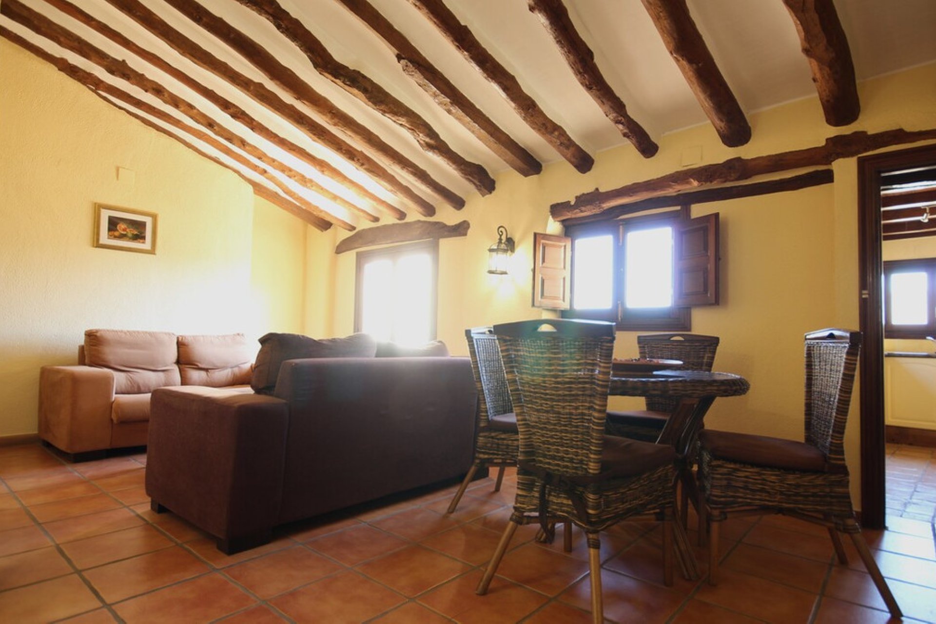 Resale - Commercial property -
Parcent