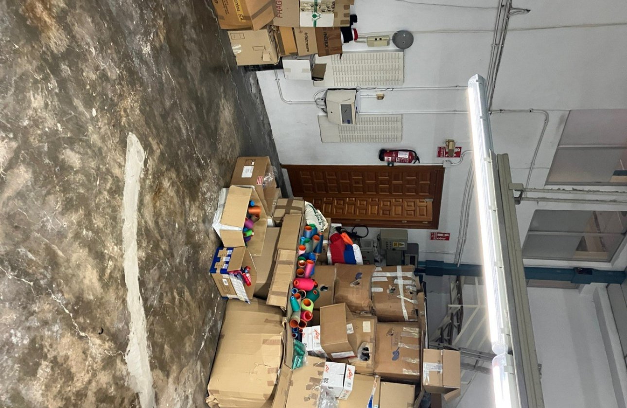 Resale - Commercial property -
Rojales - Rojales Centro