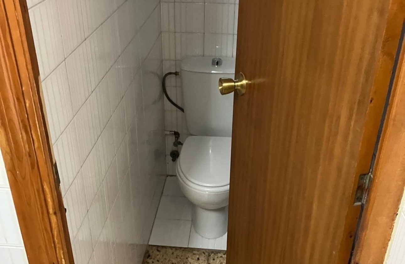 Resale - Commercial property -
Rojales - Rojales Centro