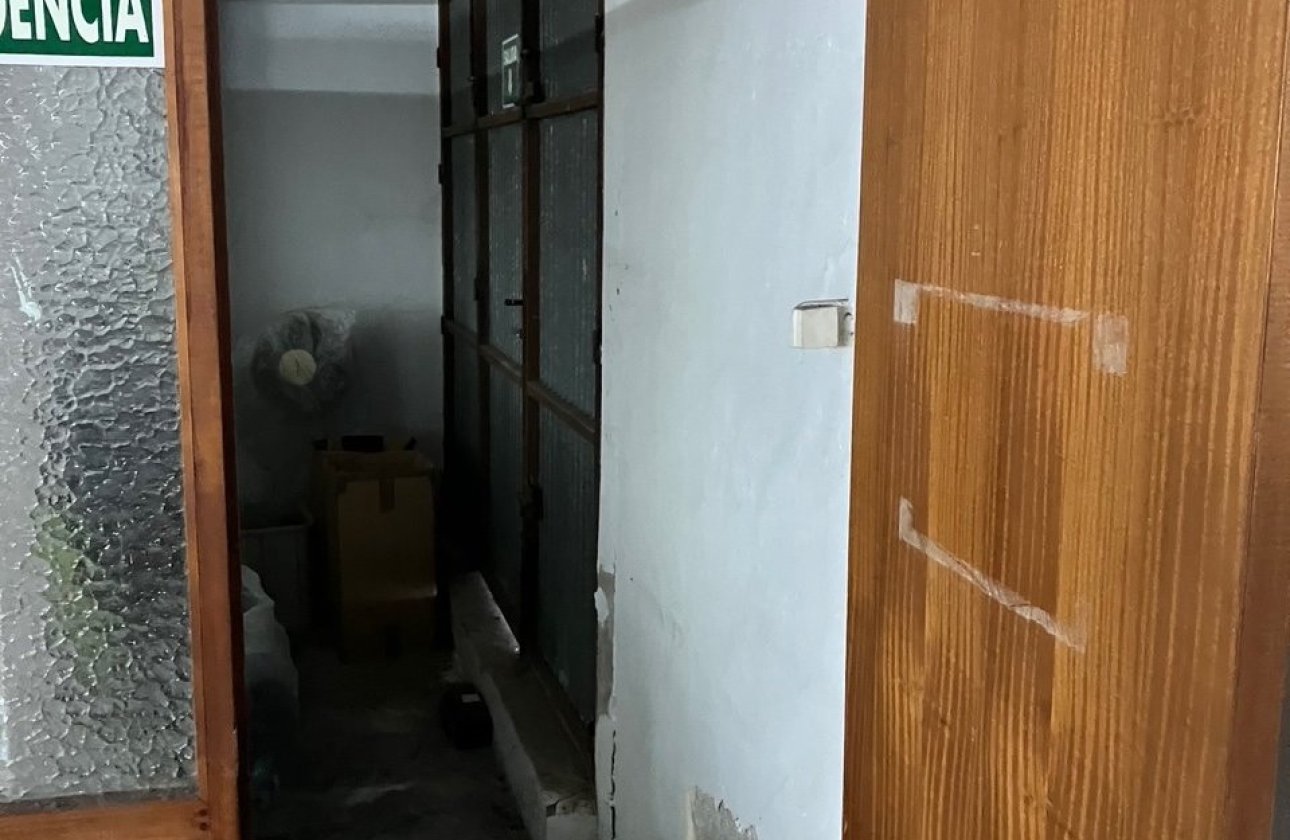 Resale - Commercial property -
Rojales - Rojales Centro