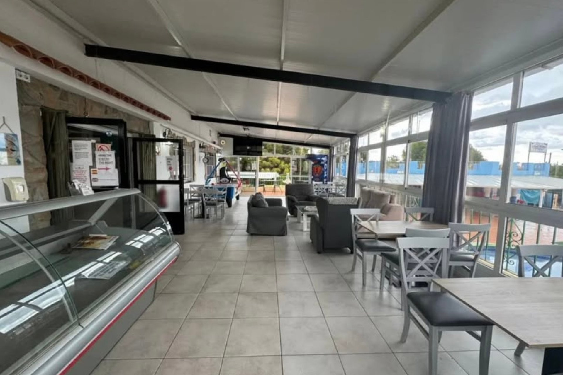 Resale - Commercial property -
San Fulgencio - San Fulgencio Centro