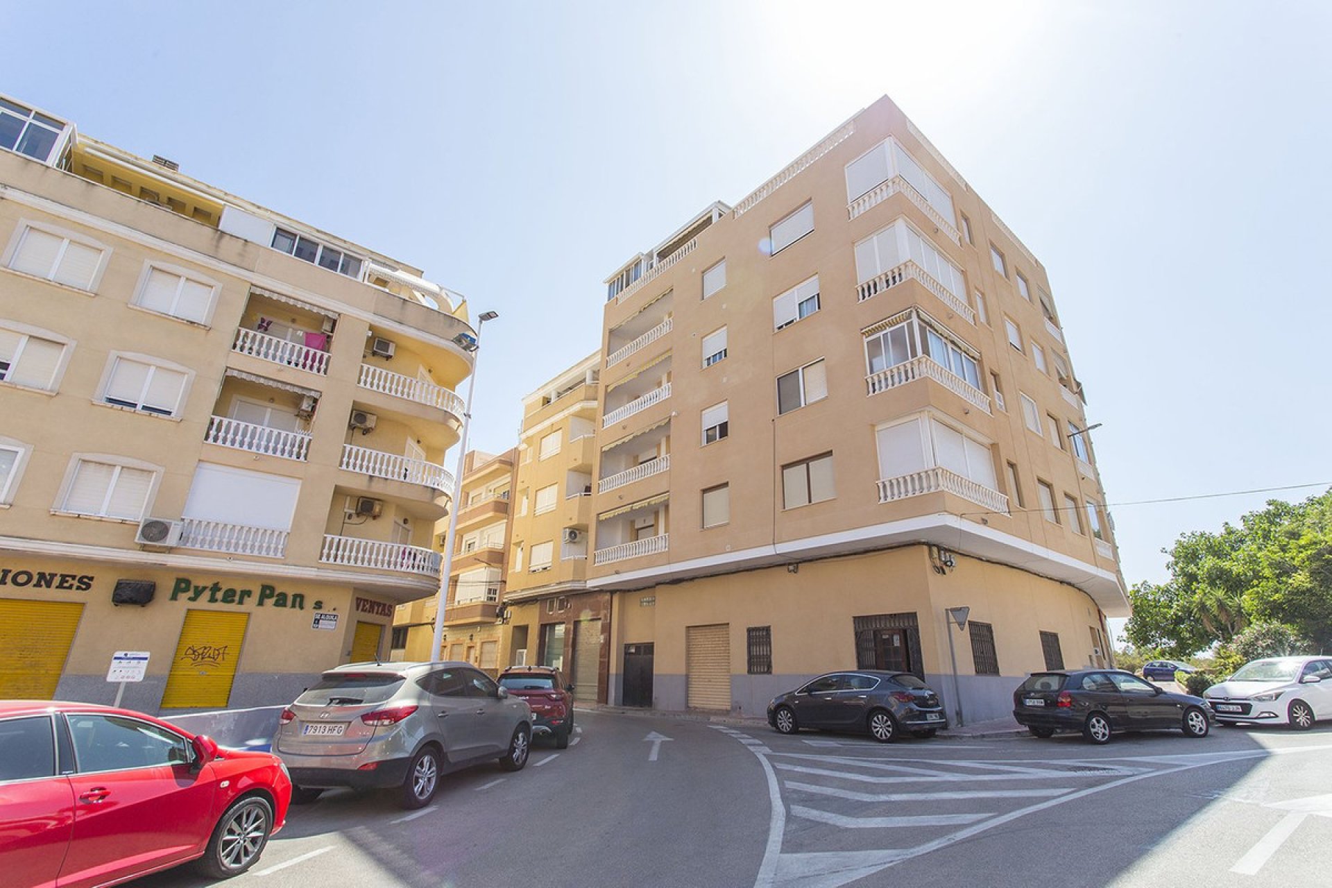 Resale - Commercial property -
Torrevieja - La Mata