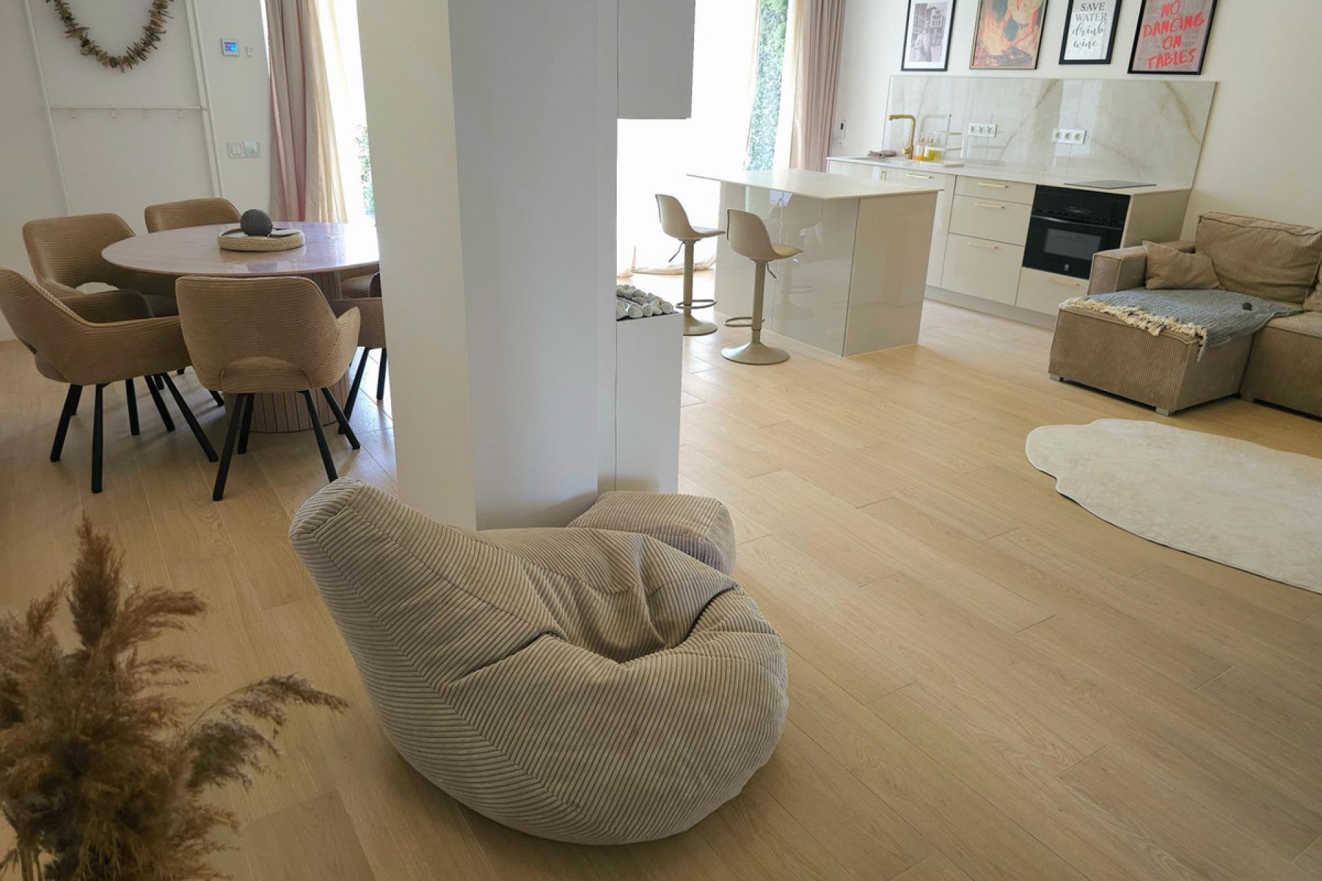 Resale - Commercial property -
Torrevieja - Torrevieja Centro