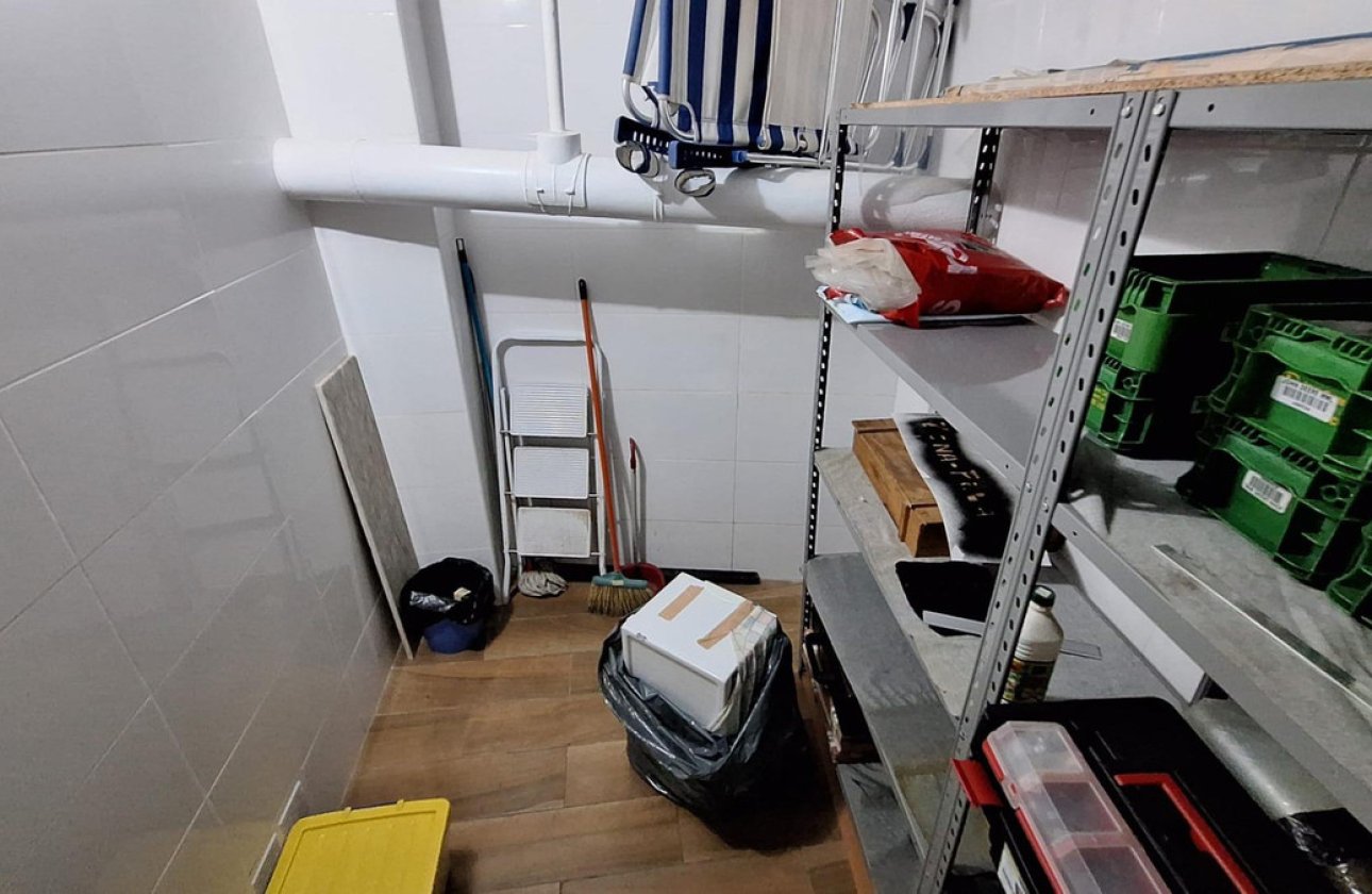 Resale - Commercial property -
Torrevieja - Torrevieja Centro