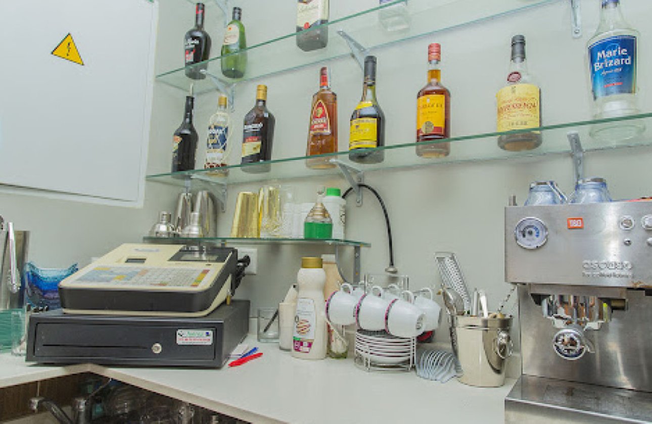 Resale - Commercial property -
Torrevieja - Torrevieja Centro