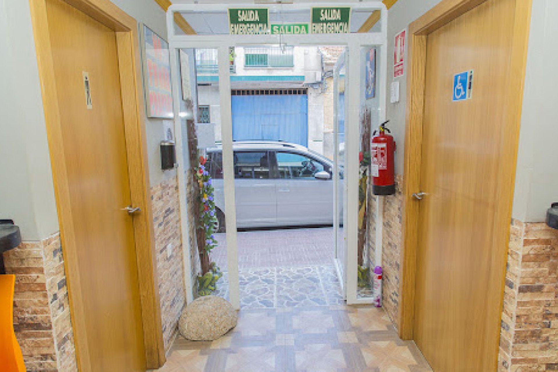 Resale - Commercial property -
Torrevieja - Torrevieja Centro