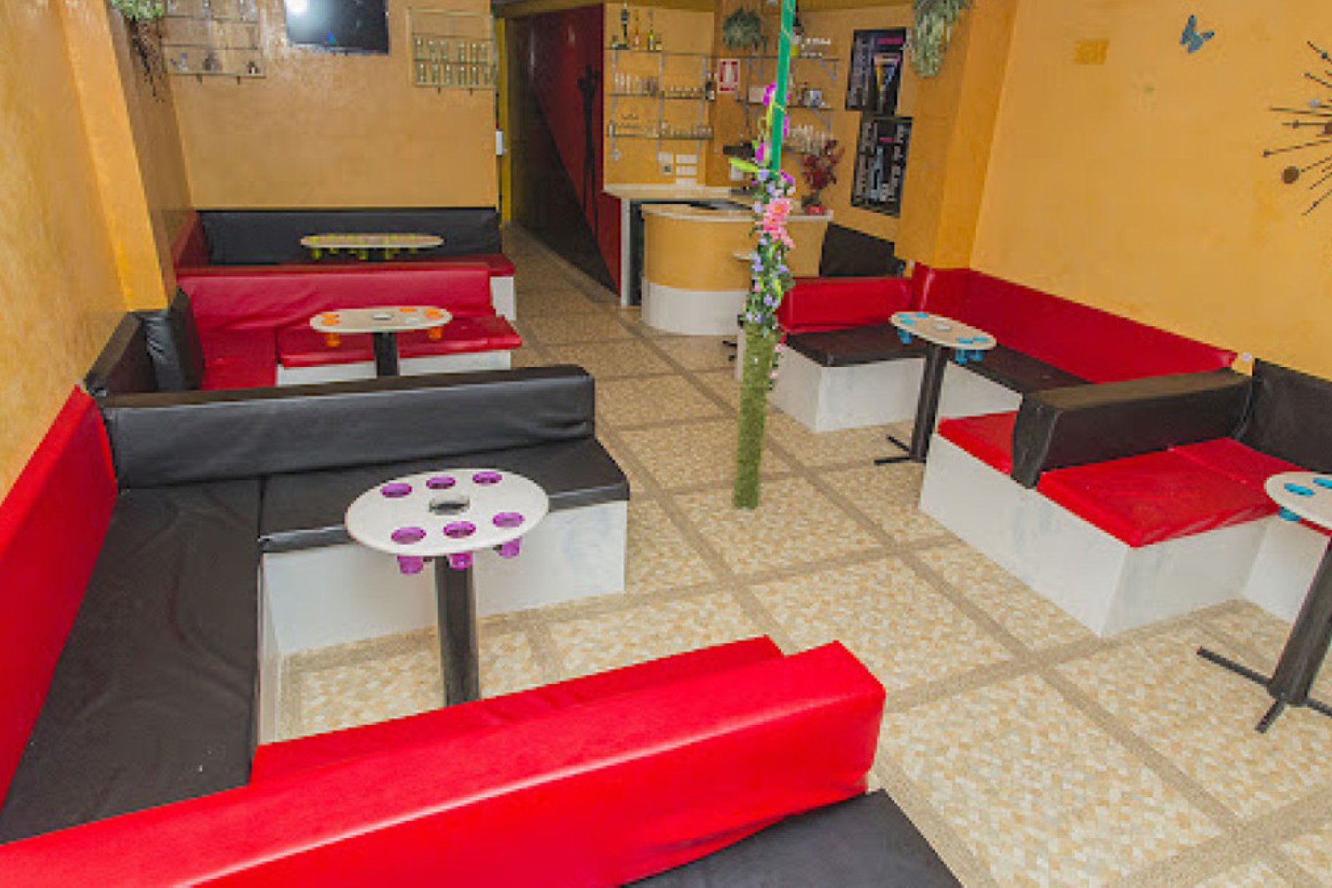 Resale - Commercial property -
Torrevieja - Torrevieja Centro