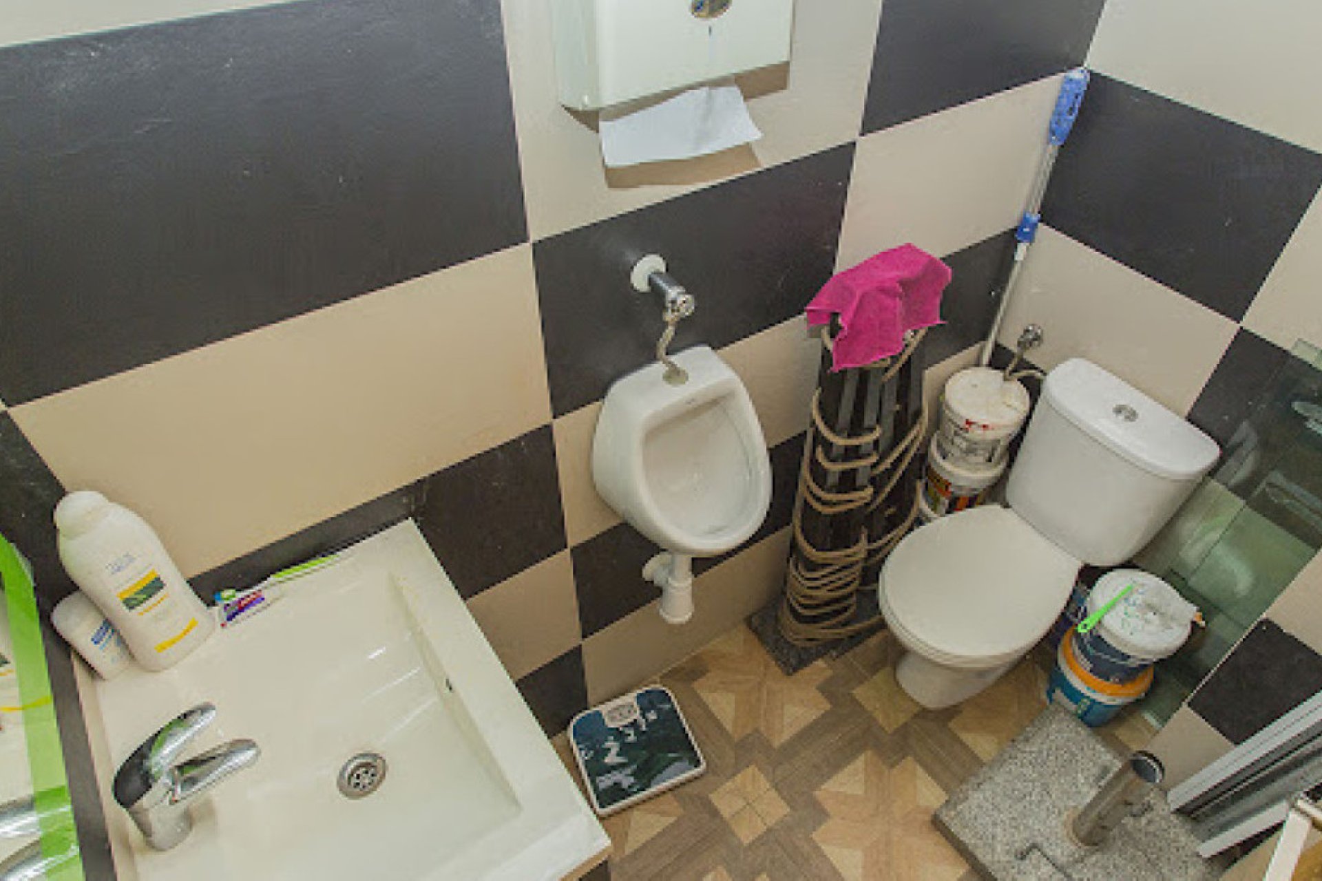 Resale - Commercial property -
Torrevieja - Torrevieja Centro