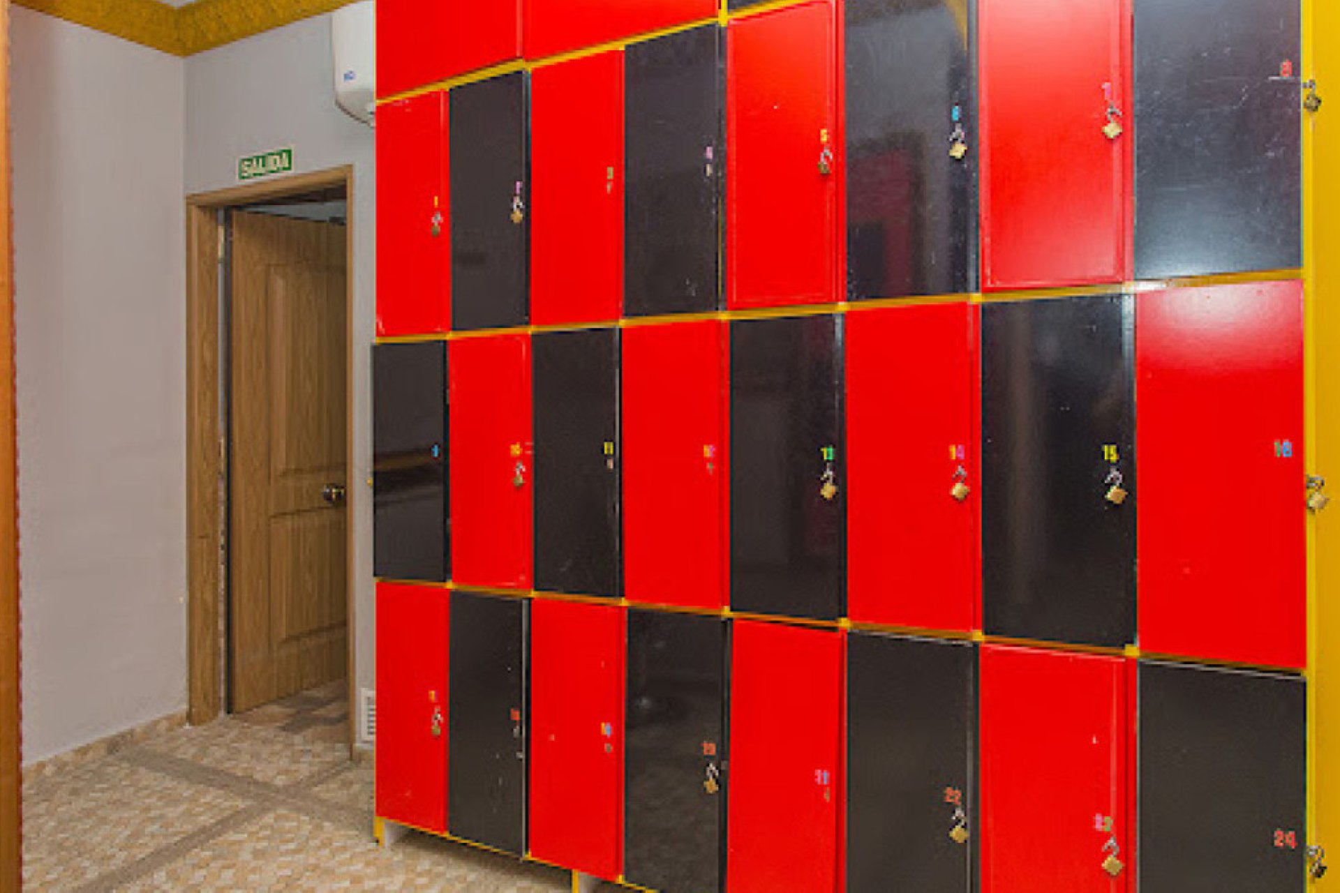 Resale - Commercial property -
Torrevieja - Torrevieja Centro