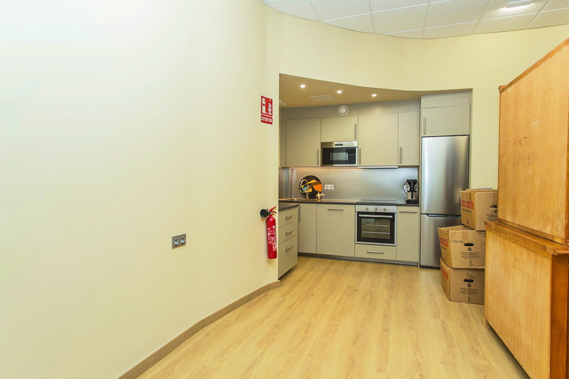 Resale - Commercial property -
Torrevieja - Torrevieja Centro