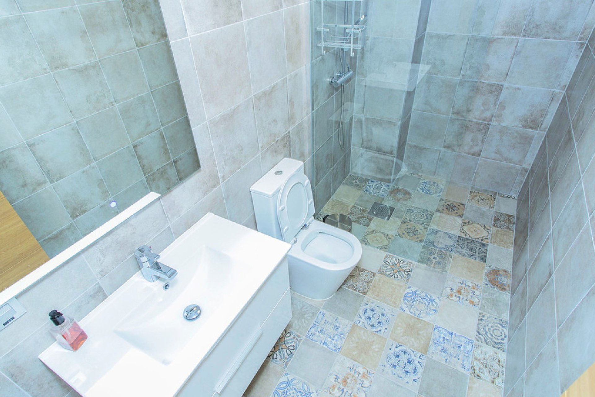 Resale - Commercial property -
Torrevieja - Torrevieja Centro