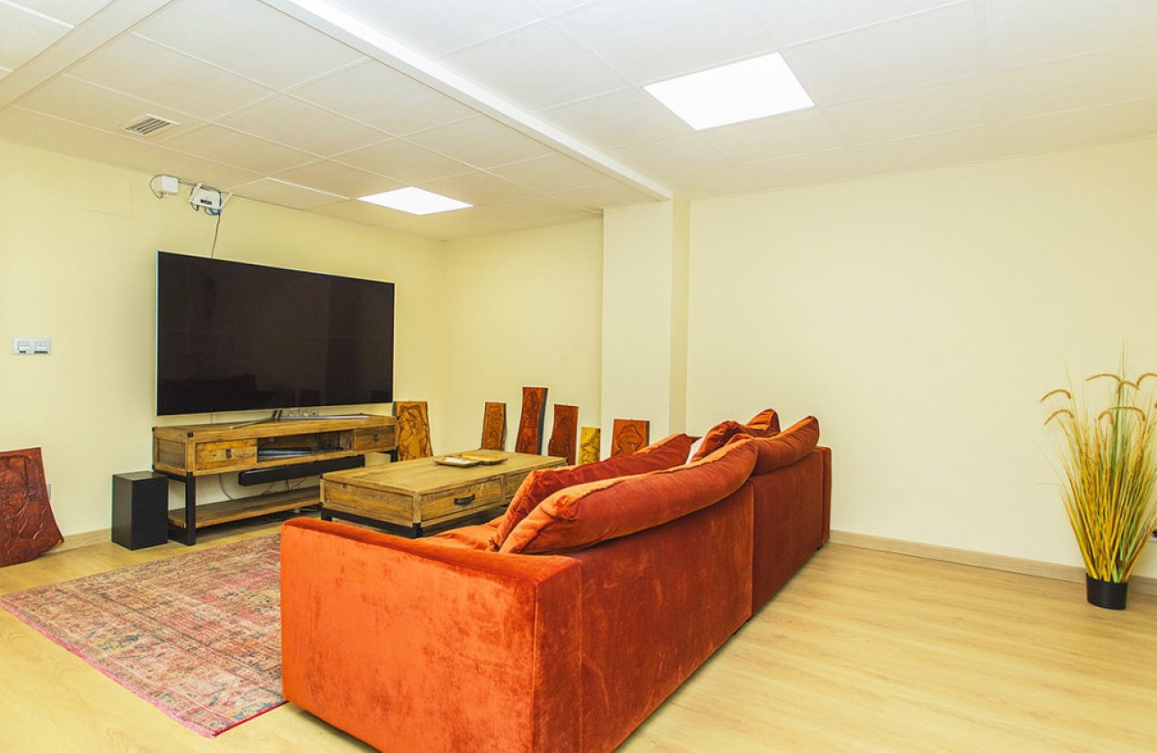 Resale - Commercial property -
Torrevieja - Torrevieja Centro