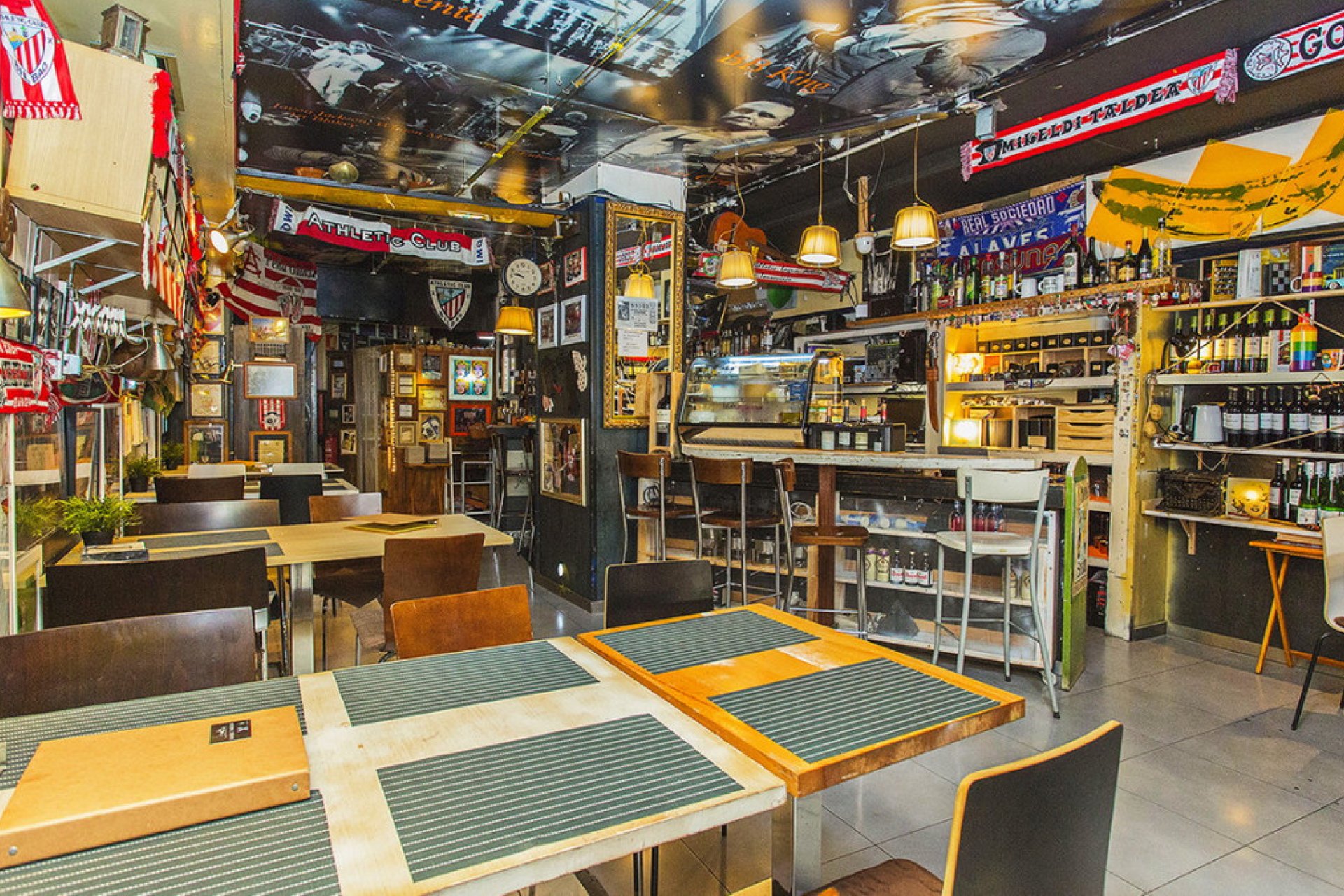 Resale - Commercial property -
Torrevieja - Torrevieja Centro