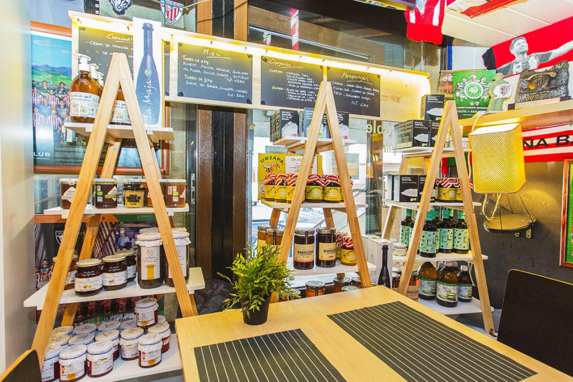 Resale - Commercial property -
Torrevieja - Torrevieja Centro